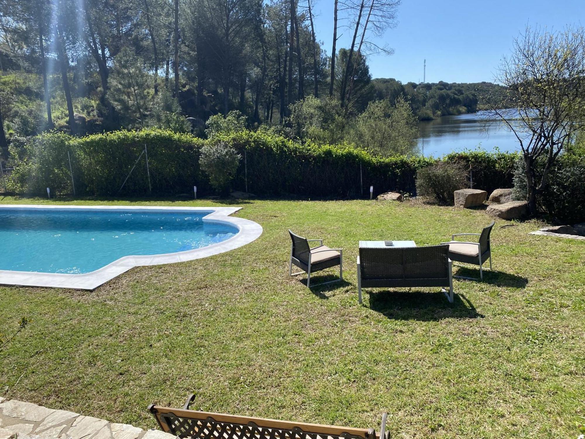 Casa Las Terrazas Del Lago Alojamiento Rural Cordoba Luaran gambar